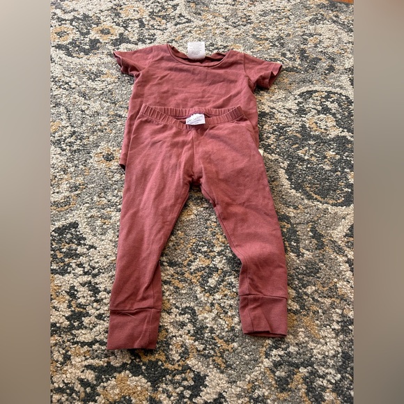 Matching set - Picture 1 of 2